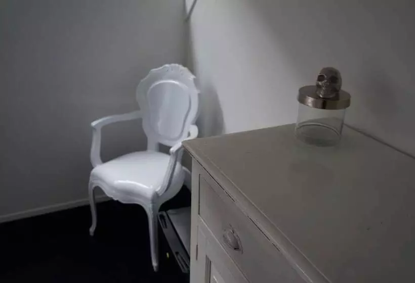 هتل Thuis Bij Schell