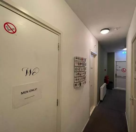 هتل Thuis Bij Schell