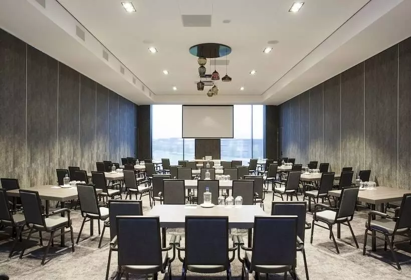 Van Der Valk Hotel Nijmegen Lent