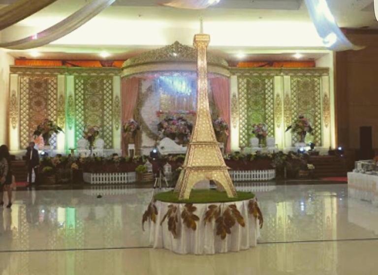 Insumo Palace Hotel & Resort