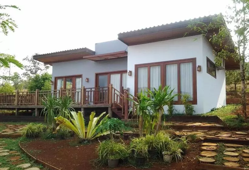 Mayura Hill Resort