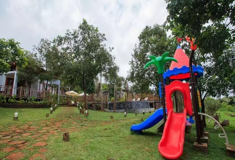 Mayura Hill Resort