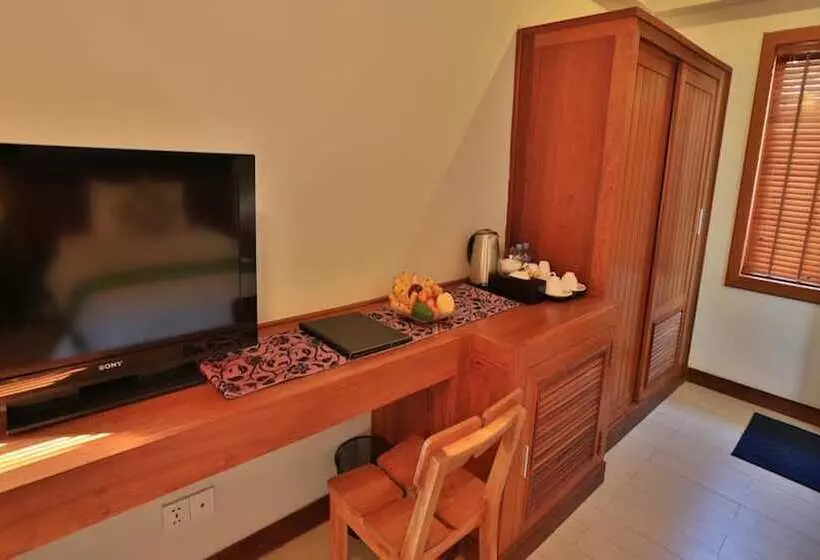 Mayura Hill Resort