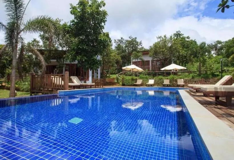 Mayura Hill Resort