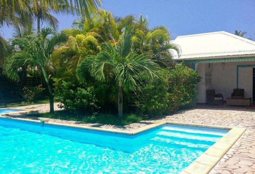 Villa Elegante A Saint Francois 75 M² Piscine Privee