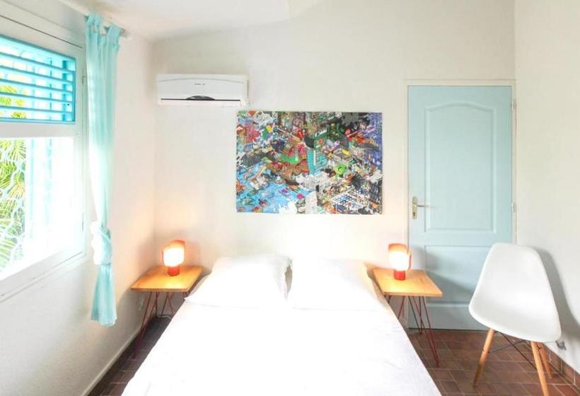 Villa Elegante A Saint Francois 75 M² Piscine Privee