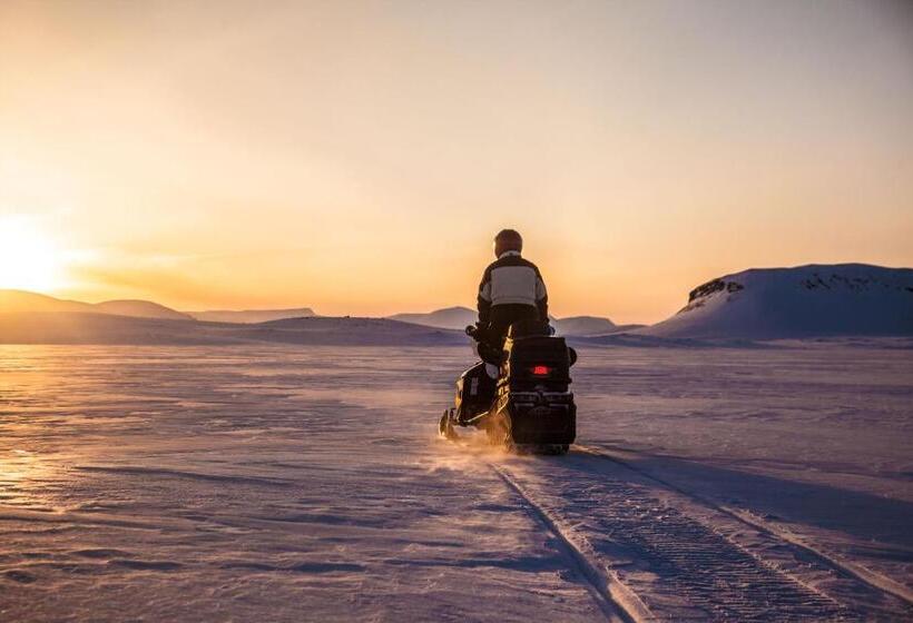 Tundrea Holiday Resort