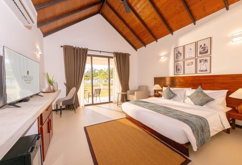 호텔 Uppuveli Beach By Dsk