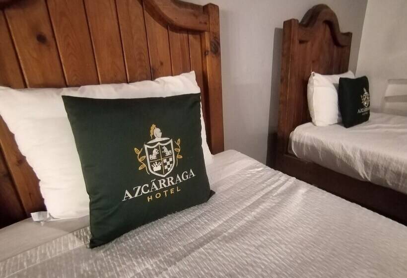 فندق Azcarraga