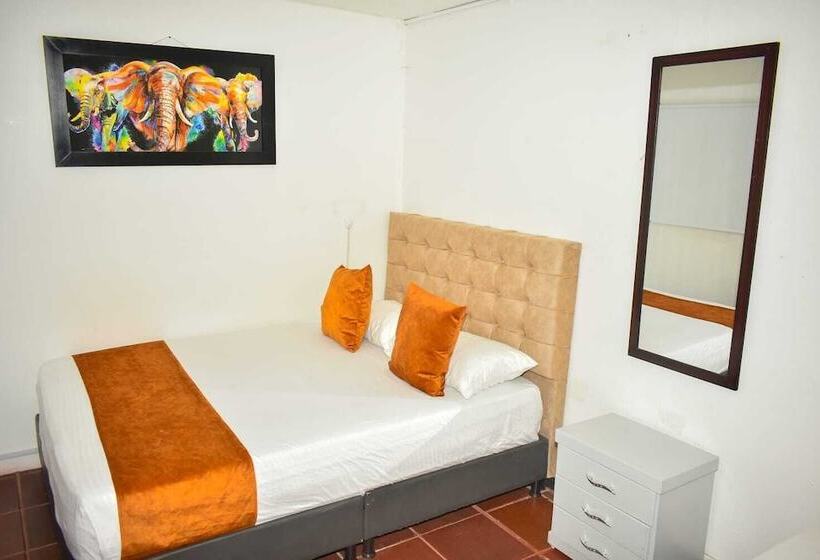 هتل Flamante Bulevar