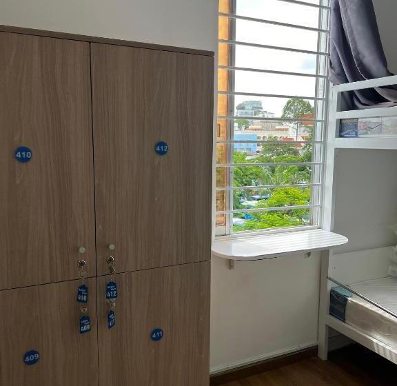 تختخواب و صبحانه Saigon Style Hostel & Cafe