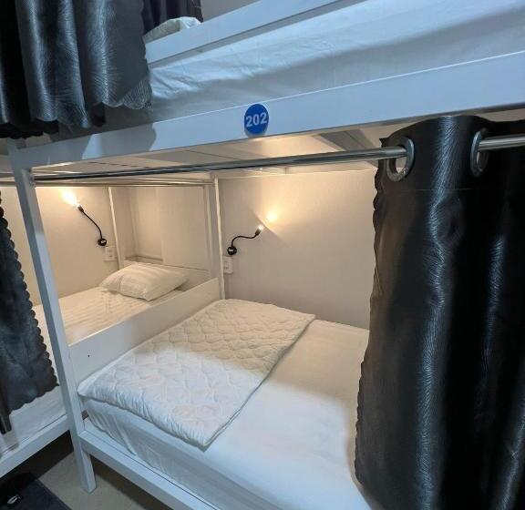 تختخواب و صبحانه Saigon Style Hostel & Cafe