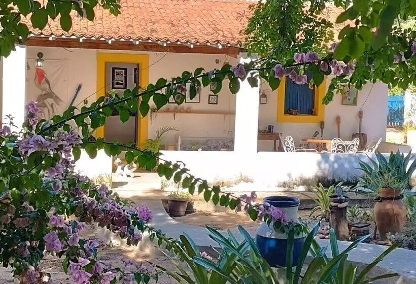 Hotelli Casa Flor   Pousada Rural