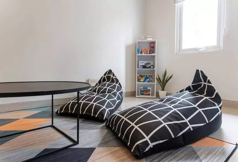 Hotelli Mono Coliving At Bsd City