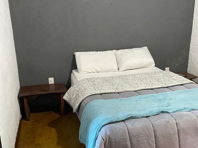 ホテル Pousada Rota Dos Macacos 02 Macacos Mg