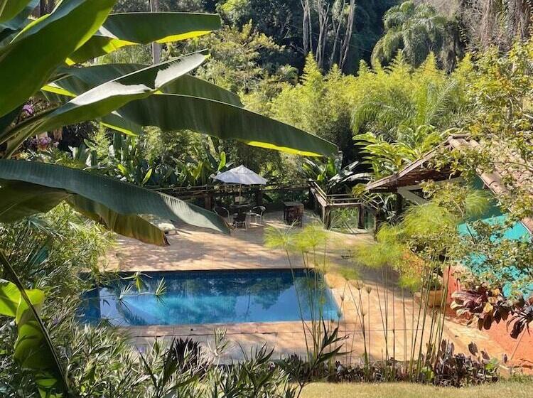 ホテル Pousada Rota Dos Macacos 02 Macacos Mg