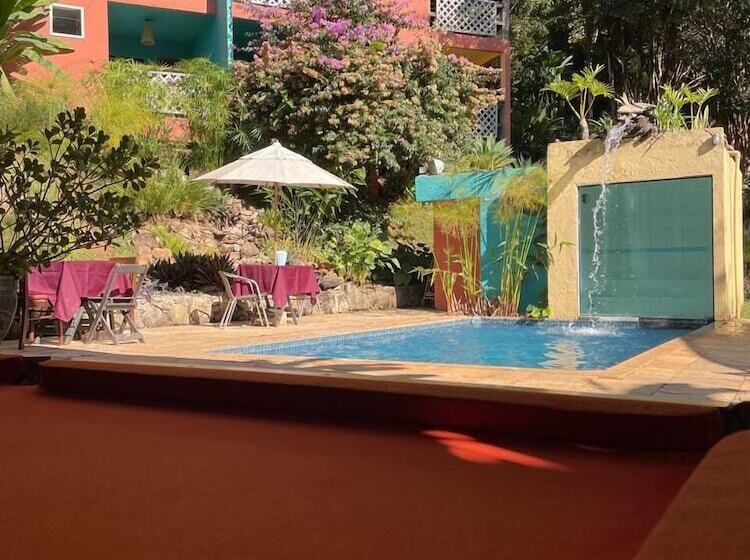 ホテル Pousada Rota Dos Macacos 02 Macacos Mg