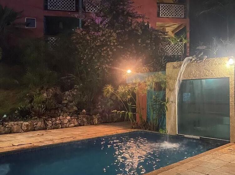 ホテル Pousada Rota Dos Macacos 02 Macacos Mg