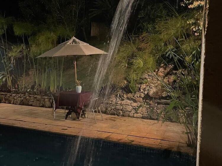 ホテル Pousada Rota Dos Macacos 02 Macacos Mg