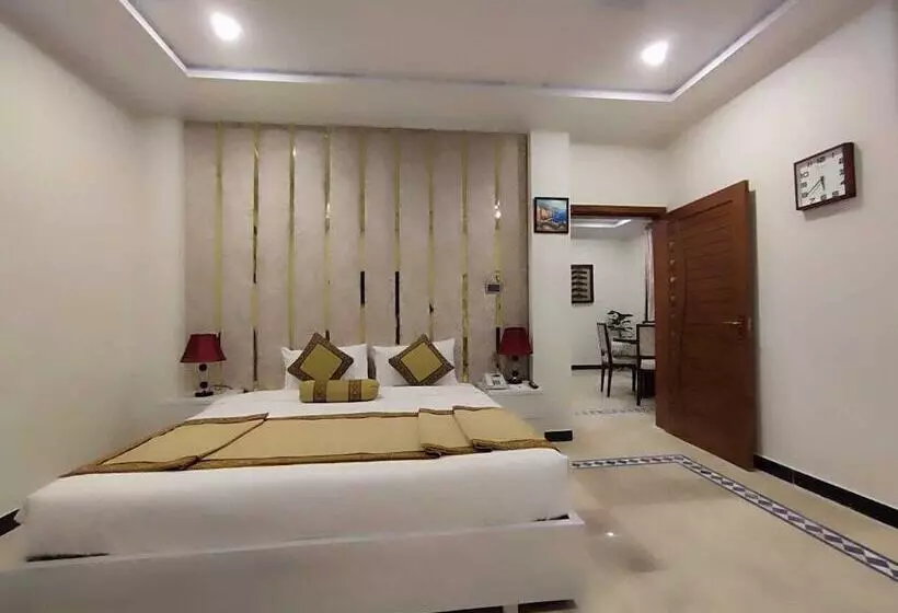 Nizalia Hotel By Legend