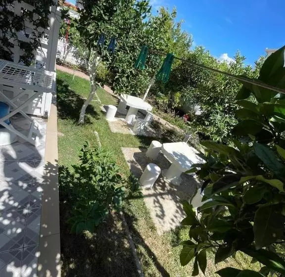 پانسیون Vila Serena