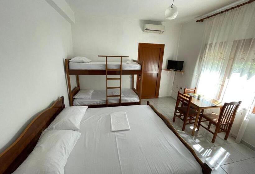 پانسیون Vila Serena