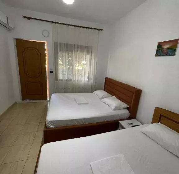 پانسیون Vila Serena