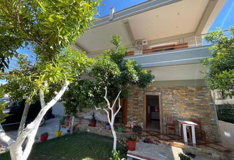 پانسیون Vila Serena