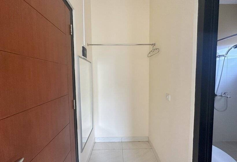 Hotel Oyo 94118 Homestayque Syariah