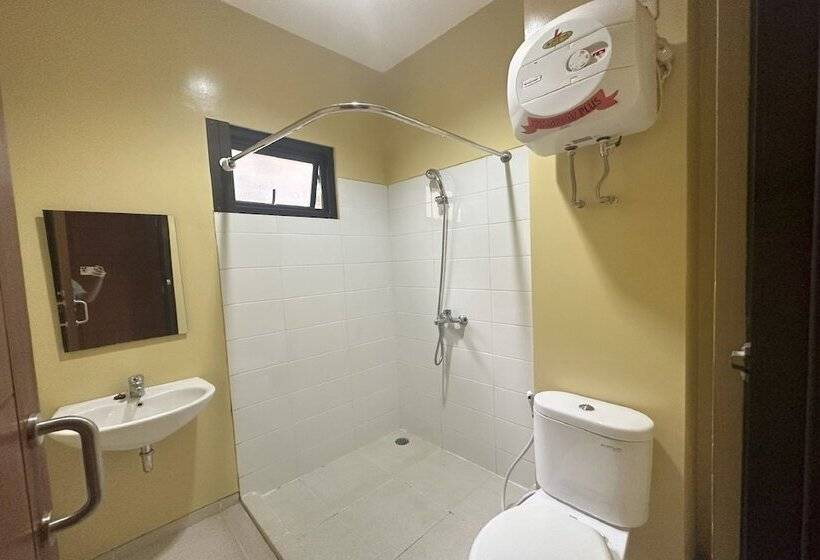 Hotel Oyo 94118 Homestayque Syariah