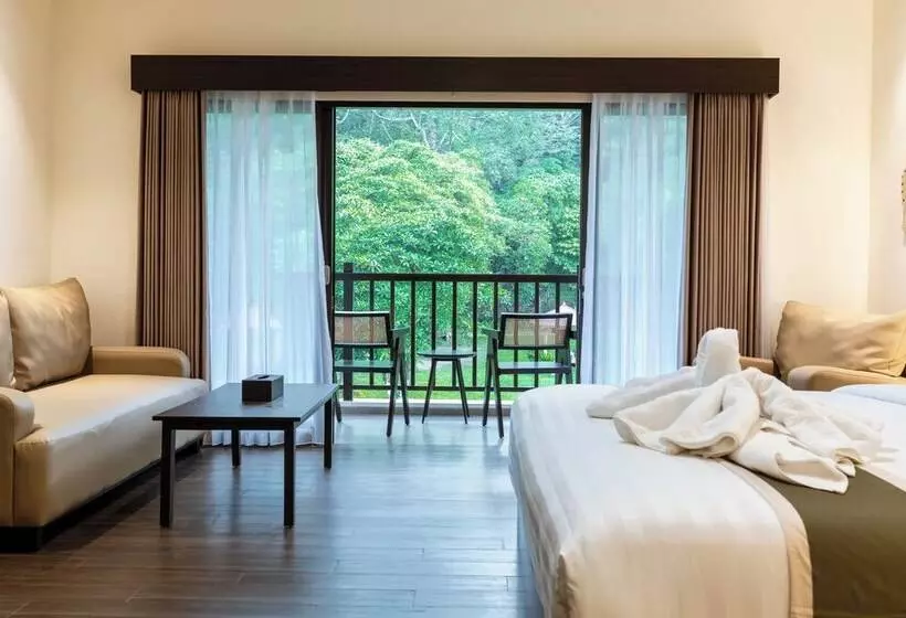 Hotelli The Omala Resort Tretes