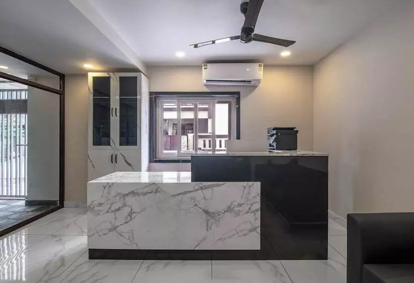 Hotelli Treebo Sea Heights