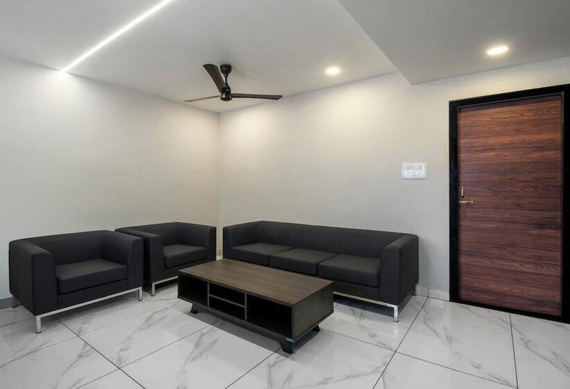 هتل Treebo Sea Heights