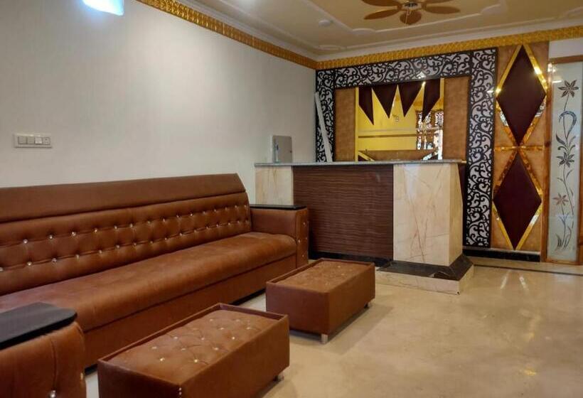 בית מלון כפרי Baktoos Inn