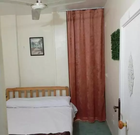 هتل کپسول فندق التمساح