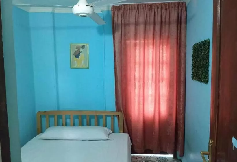 هتل کپسول فندق التمساح