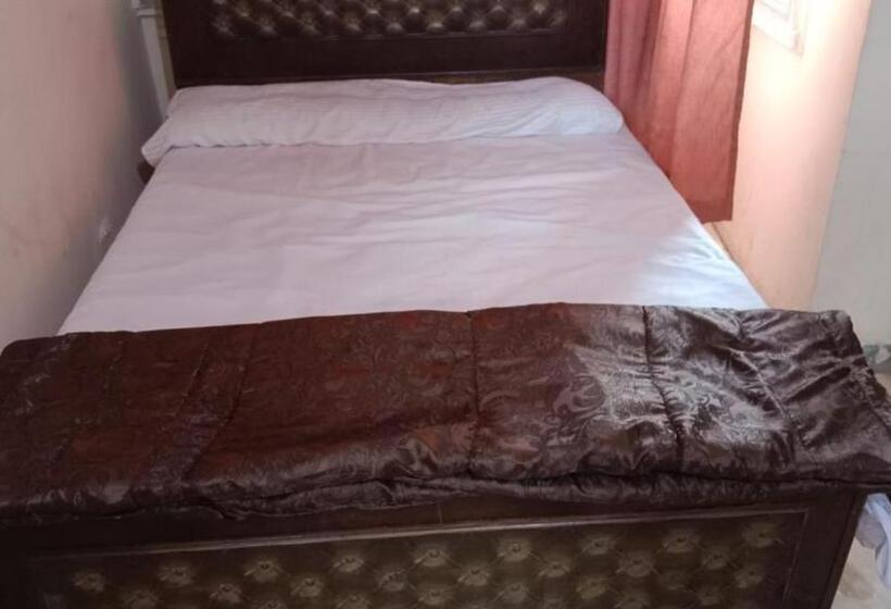 هتل کپسول فندق التمساح