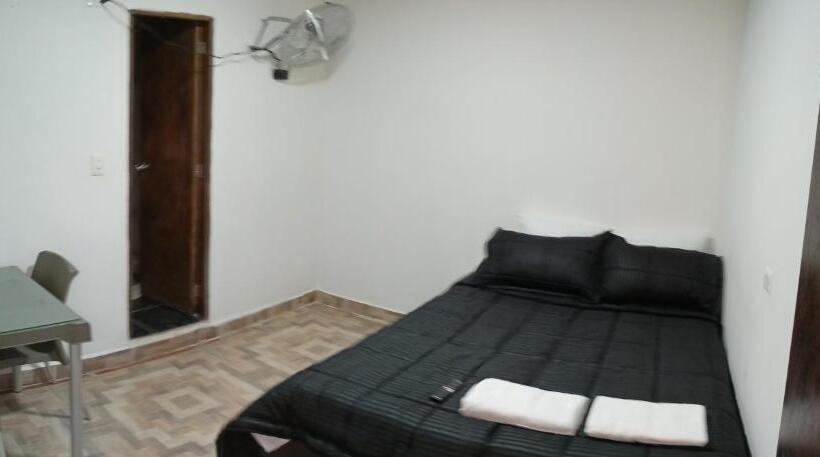 בית מלון כפרי La Quebradona