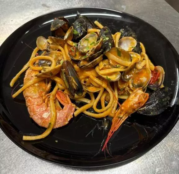 Hotelli Mòmò
