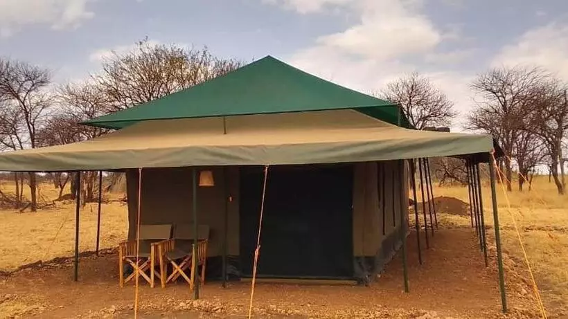 ホテル Robin Safari Camp Serengeti