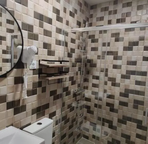 Majatalo Familyhostelpinto