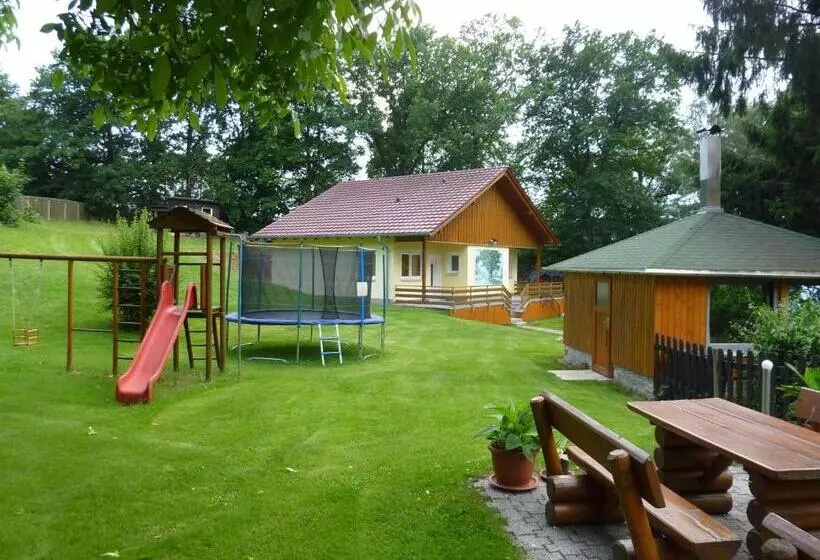 ペンション Ferienhof Zum Kammergut