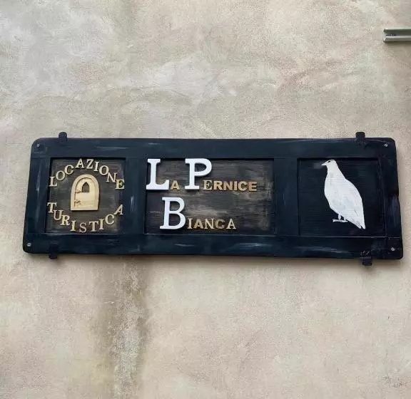 Majatalo La Pernice Bianca