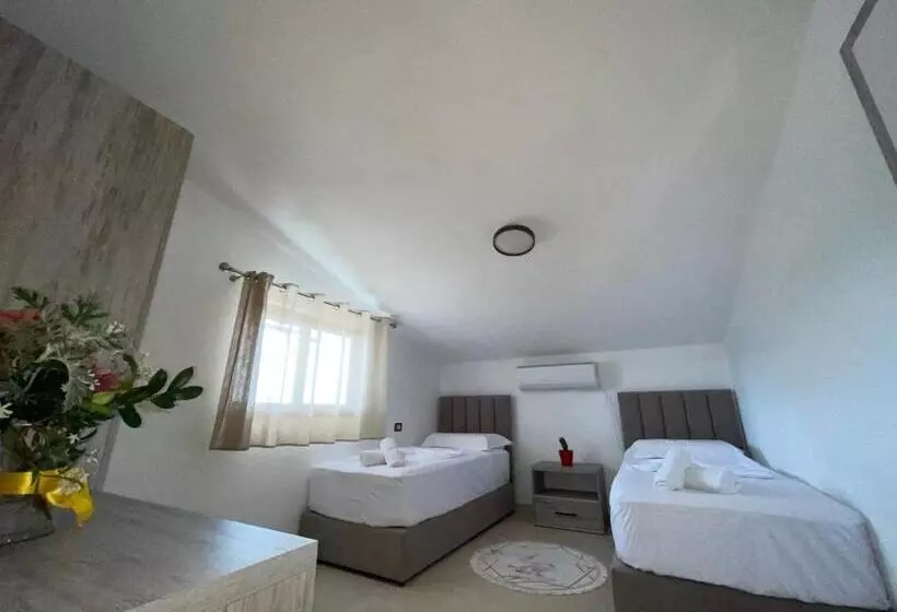 Pension  Prela S Rooms