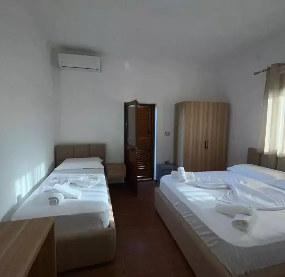 Pension  Prela S Rooms