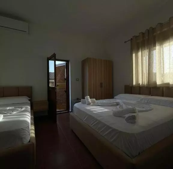 Pension  Prela S Rooms