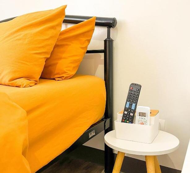 Sienna Aesthetic Studio Unit With Fast Internet