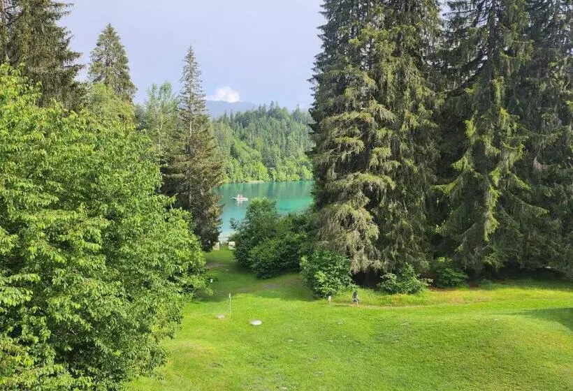 Retkeilymaja Gasthaus Crestasee