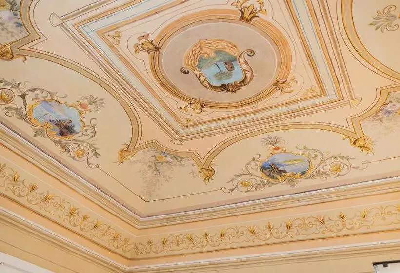 Aamiaismajoitus (B&B) Relais La Muraglia   Luxury Rooms