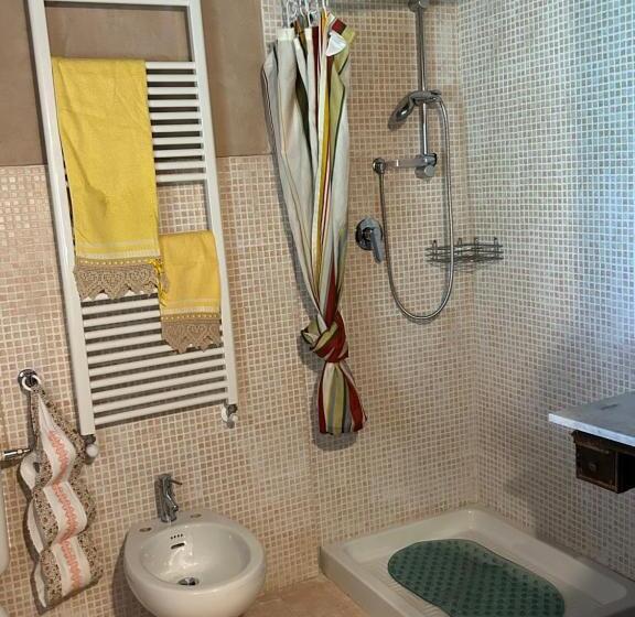 민박 Le Fate Del Sumbra